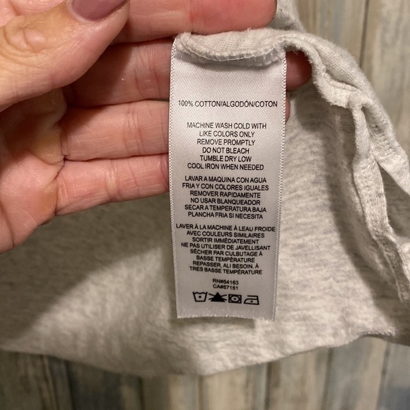 Calvin Klein performance cropped athletic T-shirts Size Medium X2 - Picture 8 of 9